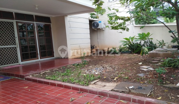 Dijual Rumah Bagus Semi Furnished di Janur Indah, Kelapa Gading Dijual Rumah Bagus Semi Furnished di Janur Indah, Kelapa Gading