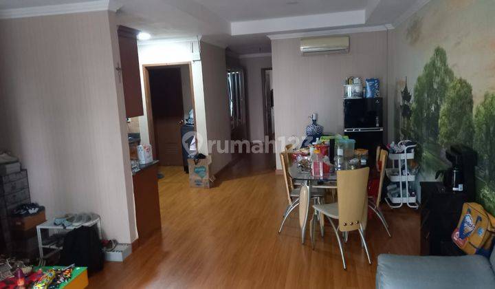  Apartemen Gading Resort Residences 3 Kamar Tidur Semi Furnished Bagus 1