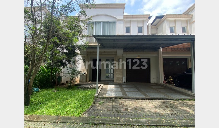 Super Wide Road House at Eminent Vivacia BSD, South Tangerang