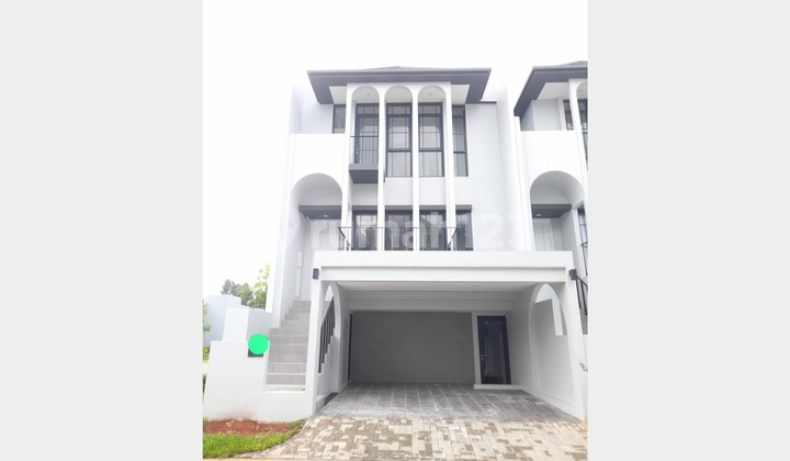 Rumah 3 Lantai Semi Furnished di Aether Greenwich, Bsd Tangerang Selatan