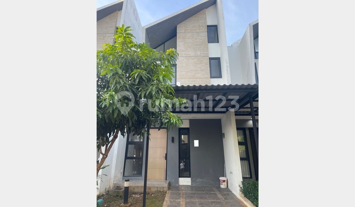2-Storey Comfortable House with Easy Access in Proce Suite, BSD City 2-Storey Comfortable House with Easy Access in Proce Suite, BSD City