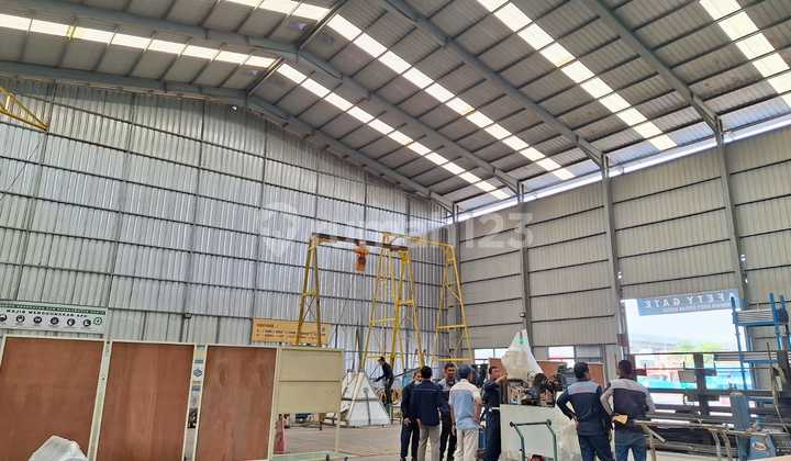 Disewakan Gudang Cukup Untuk Masuk Kontainer di Tambun Selatan, Bekasi