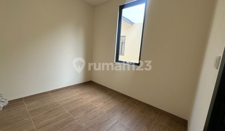 Rumah Baru di Cluster Astha Suvarna Sutera, Tangerang 2