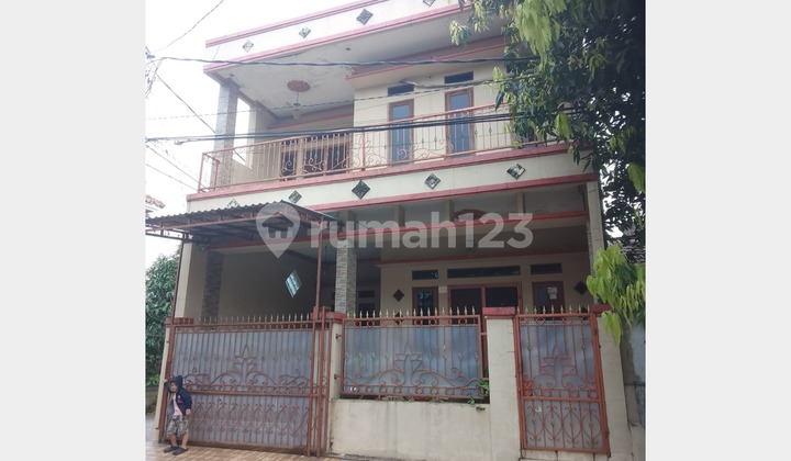 Rumah 2 Lantai di Komplek Pinang Griya Permai, Pinang Tangerang