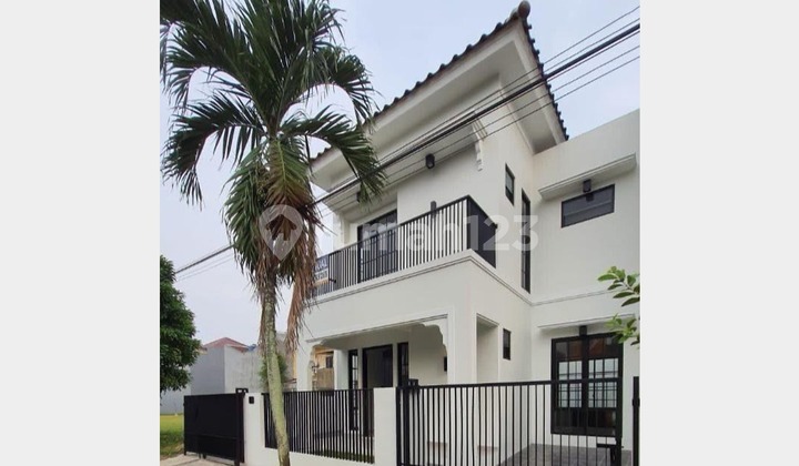 2-Story House in Anggrek Loka BSD, South Tangerang