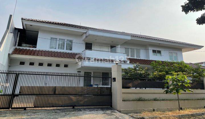  Rumah Semi Furnished Bagus SHM - Sertifikat Hak Milik di Kav. DKI MERUYA, Meruya 1