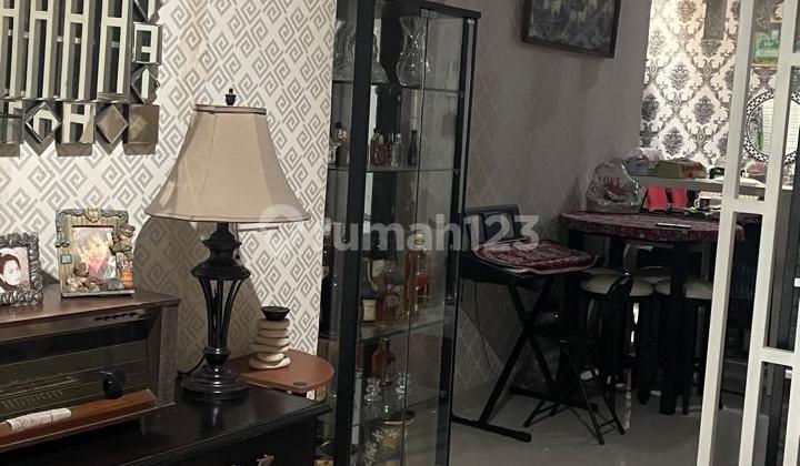 Beautiful, Neat, and Well-Maintained House in Caspia The Icon BSD City, South Tangerang 2