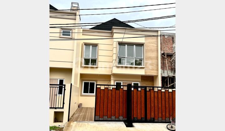 2-Story Ready-to-Occupy House in Gading Serpong, Tangerang