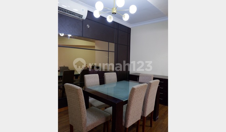Disewakan Kondominium Full Furnished Taman Anggrek, Jakarta Barat