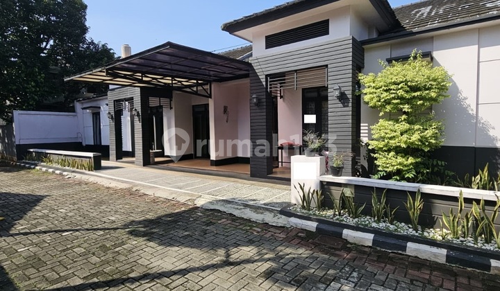 Rumah Bagus 2 Kavling Jadi 1 di Kebagusan, Jakarta Selatan