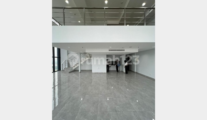 For Rent The Smith Soho 2 Floors (+ Mezzanine)