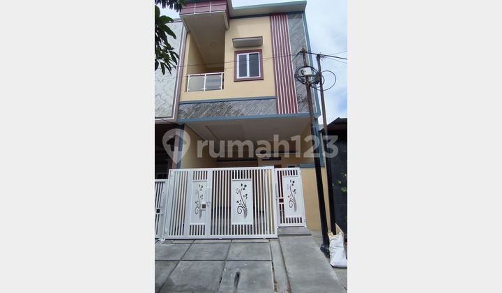 Rumah 2 Lantai di Poris Indah Asoka, Tangerang