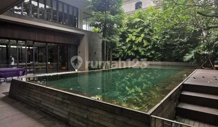 Industrial Design House Fully Furnished With Swimming Pool In Alam Sutera, South Tangerang 2