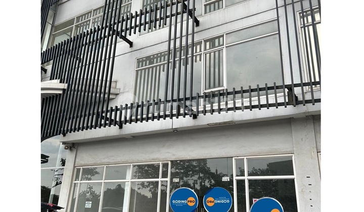 Disewakan Ruko 3 Lantai Treepark City MH Thamrin Cikokol, Tangerang