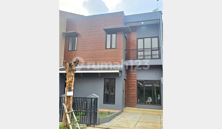 Rumah 2 Lantai Nyaman Rapi di Nusa Loka BSD, Tangerang Selatan Rumah 2 Lantai Nyaman Rapi di Nusa Loka BSD, Tangerang Selatan