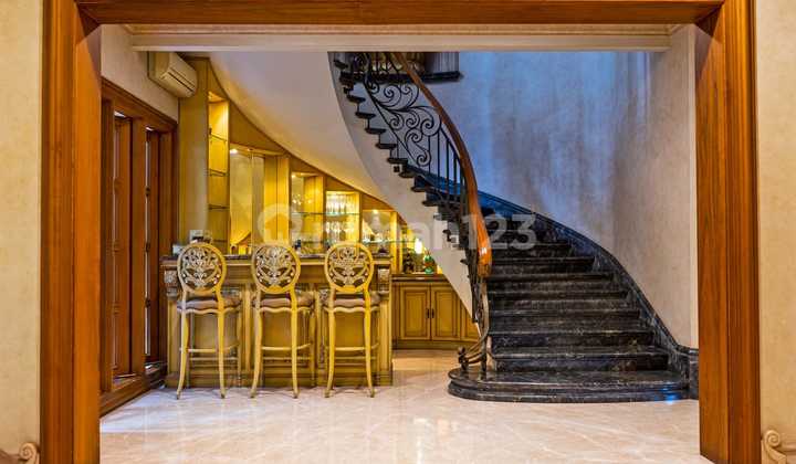 Rumah Mewah 3,5 Lantai di Cempaka Putih, Jakarta Pusat 2