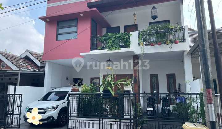 Rumah Bagus Di Nusaloka Dekat Dengan Fasilitas Umum, Lingkungan Asri