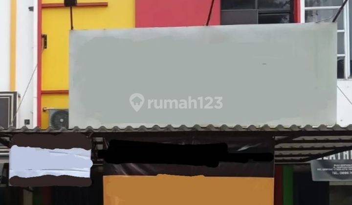 Ruko dijual siap pakai strategis hdp jalan besar sudah renovasi. 1