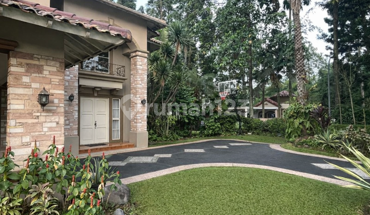 Dijual Cepat! Rumah Mewah Hoek 900 M² Boulevard Palem Raya