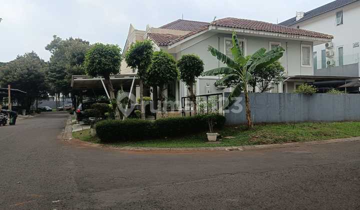 Rumah Hook Eksklusif di Jantung Lippo Karawaci — Taman Diponegoro