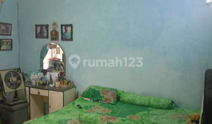 Ready-to-Occupy House in Villa Melati Mas  Strategic Location 2