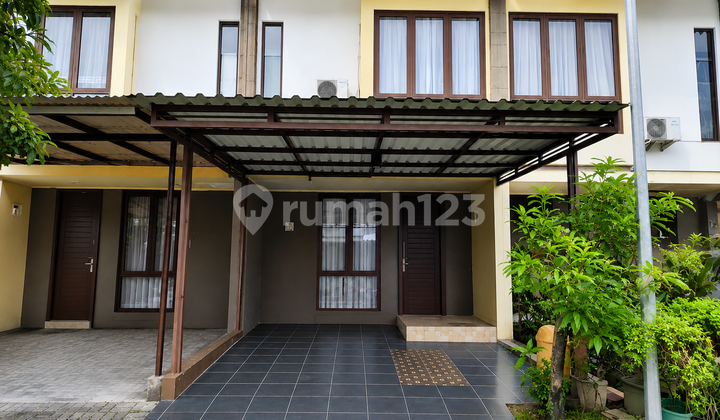 Jual Cepat Rumah 2 Lantai Cluster Padma Residence Graha Raya - SHM, Siap Huni, Lokasi Strategis Dekat Tol