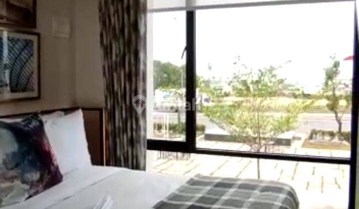 Rumah 2 Lantai SHM Di Area Lippo Cikarang depan Persis Taman Kota 7
