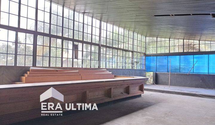 Disewa Ruang Usaha Strategis Luas di Setiabudi 13