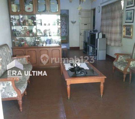 Dijual Rumah Terawat Strategis di Sayap Diponegoro 1