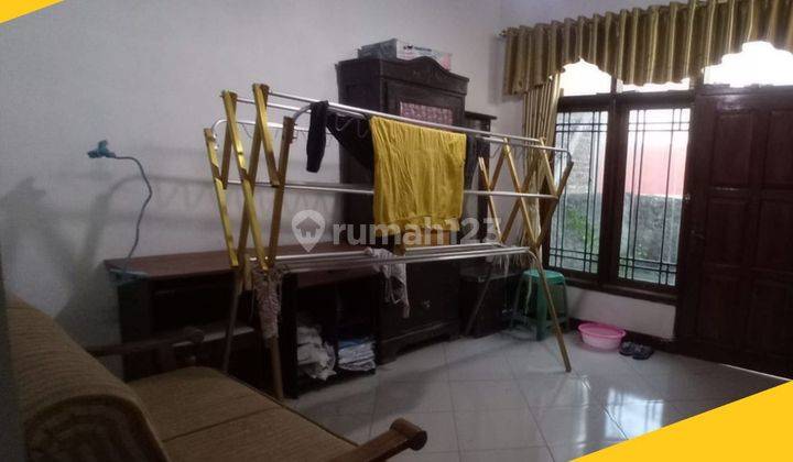 Rumah Dekat Pemandian Air Panas Cipanas di Tarogong Kidul, Garut 14