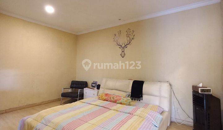 Rumah 2 Lantai Bagus Furnished di Cipeundey, Padalarang, Bandung 2