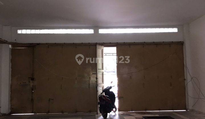 Ruko 3.5 Lantai Bagus Siap Pakai Strategis di Sukajadi, Bandung 3