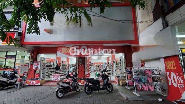 3-STORY SHOP WITH 2 UNITS LOSING THE MAIN ROAD IN WEST DENPASAR 1