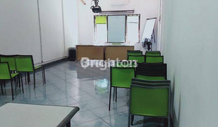 3.5 STOREY SHOPHOUSE IN DIPONEGORO SHOPPING AREA NEAR BUSINESS AREA MALL IN WEST DENPASAR 1