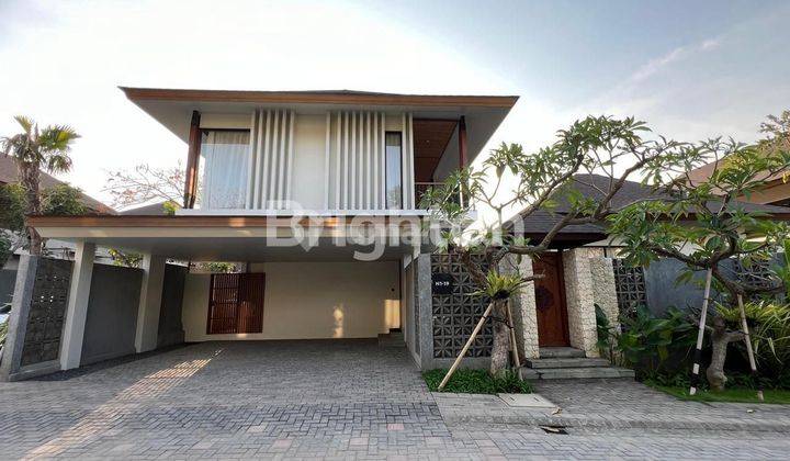 VILLA DI RESORT RESIDENCE JIMBARAN LOKASI EKSLUSIF 1