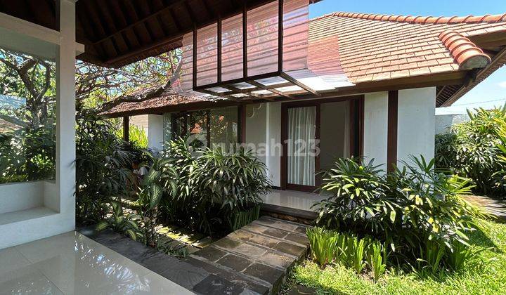 Exclusive Villa In Sanur, Jalan Danau Buyan 1