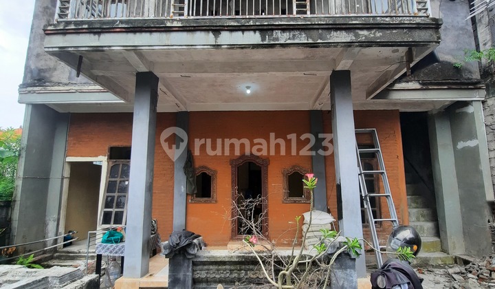 Rumah Strategis 2 Lantai di Tukad Badung