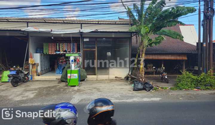Strategic Shop On Tanah Lot Bypass Road Strategic Shop On Tanah Lot Bypass Road