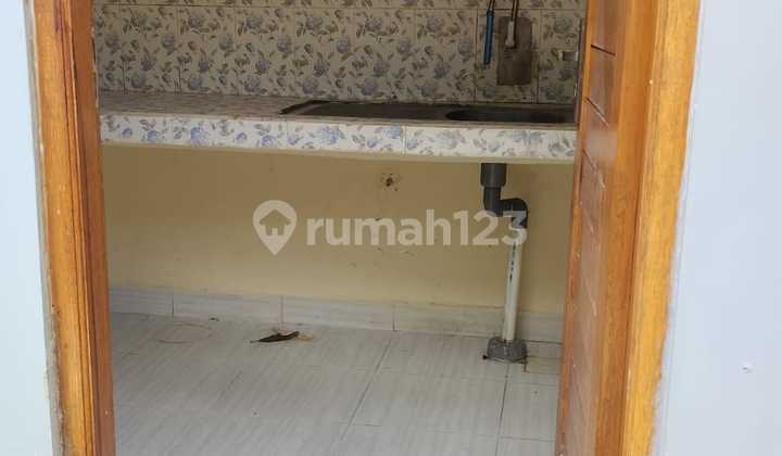 For Rent 1-Story House, Semi-Furnished 2