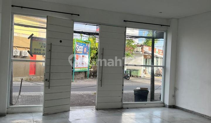 Strategic Commercial Building for Rent – Subak Sari Street, Canggu Strategic Commercial Building for Rent – Subak Sari Street, Canggu