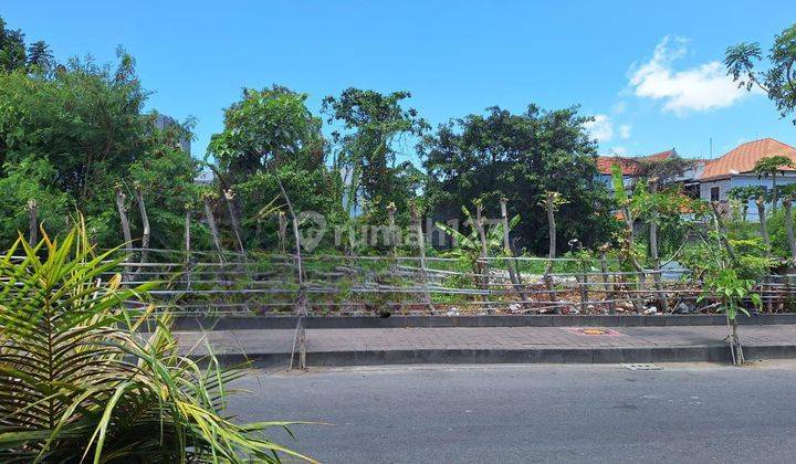 Land 14.85 Are In Golden Location Legian Road Intersection, Kuta 1