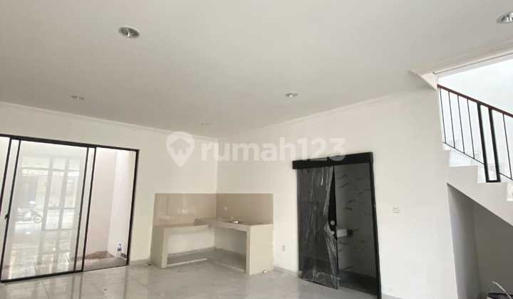 Rumah Pasir Putih Pik 2 Brand New Siap Huni 2