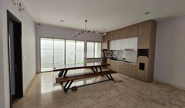 Rumah Golf Island Pik Cluster Melody 10x20 Furnish Interior Rapih 1