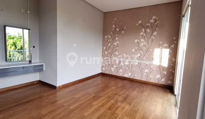 Crown Golf UK House 12x21.5, Move-In Ready, Golf View 2