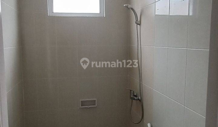 Rumah di Paramount 2 Lantai Sudah Renovasi Semi Furnished 7