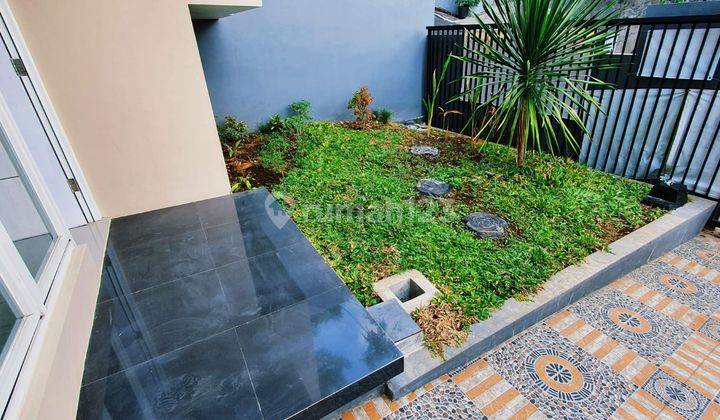 Jual Rumah 2 Lantai SHM Sudah Renovasi di Semarang Barat 2