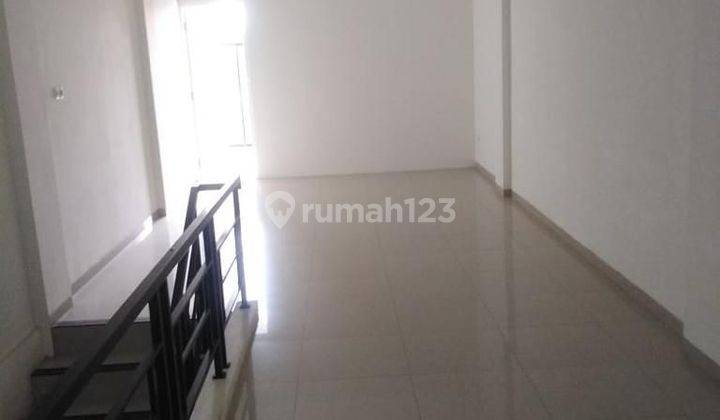 Sewa Ruko 95 m² HGB Bagus di Jl MT Haryono Semarang 2