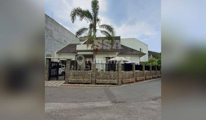 Sewa Rumah 2 Lantai Bagus Hadap Selatan di Jl Gondang Tembalang 1