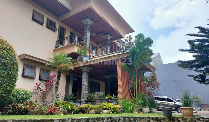 Rumah Mewah Strategis Siap Huni di Bukit Sari 1