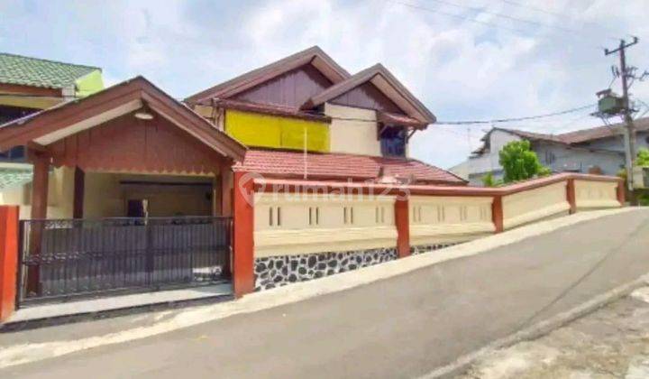 Rumah Luas Siap Huni di Jalan Lamongan Semarang Brat 1